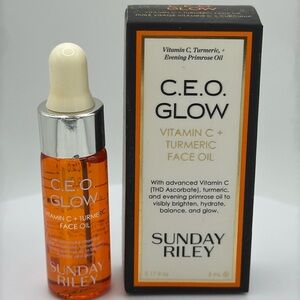 Sunday Riley C.E.O. Glow Vitamin C + Turmeric Face Oil
